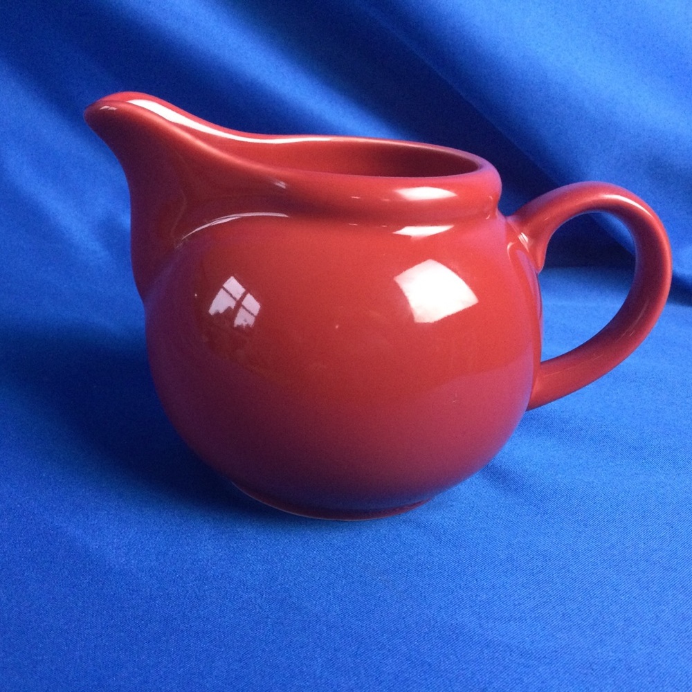 Globe London Pottery Creamer Jug Red